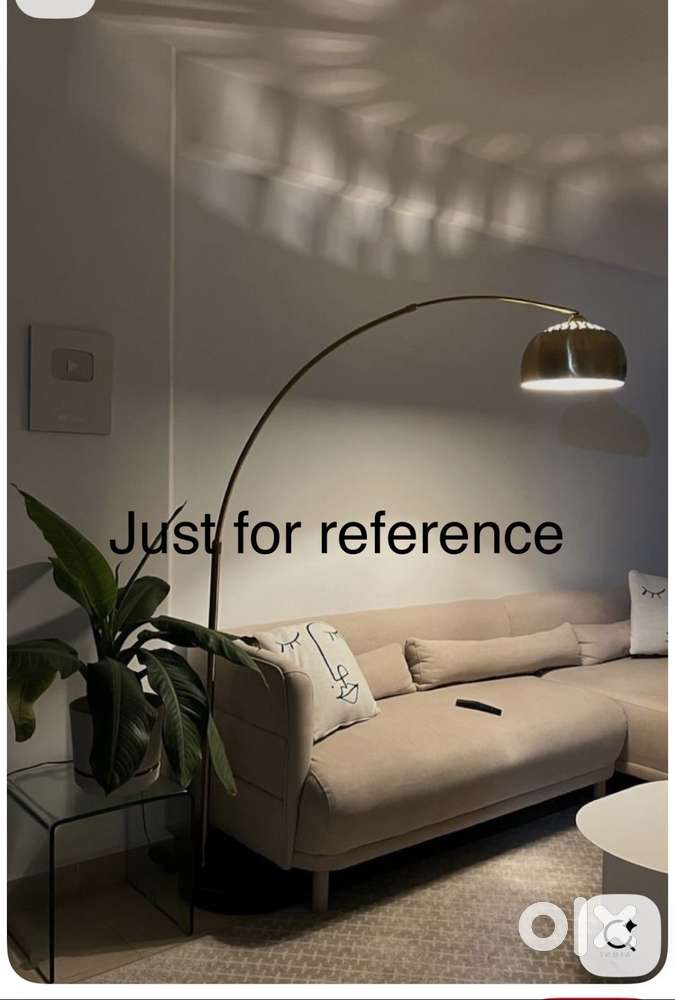 Elegant Arch Lamp