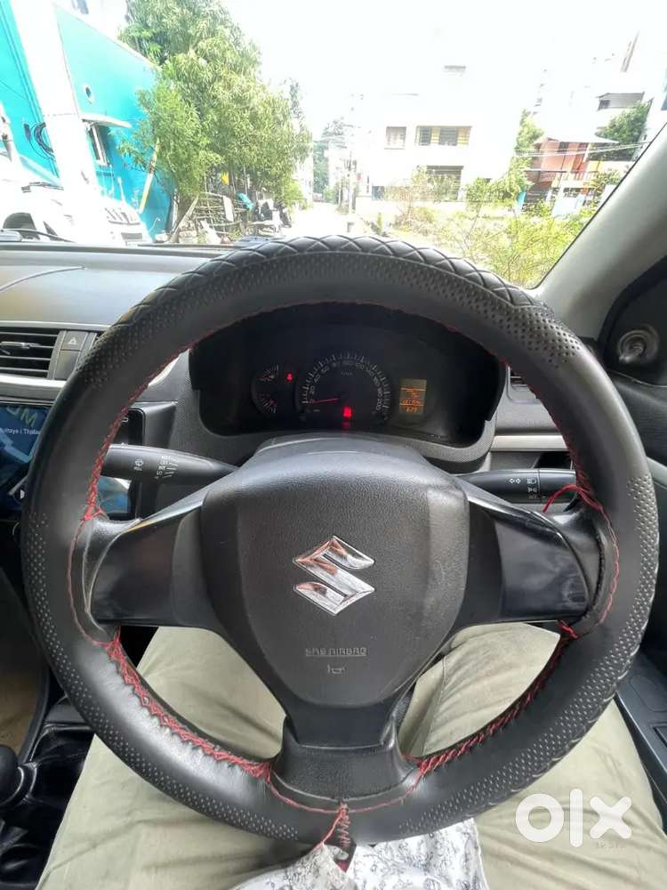 Maruti Suzuki Swift 217