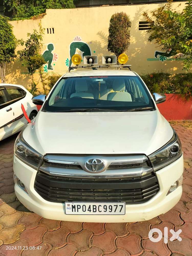 Toyota Innova Crysta 2018 Diesel Manual