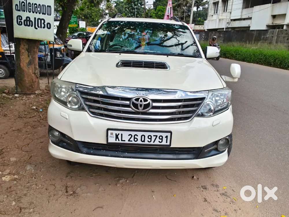 Toyota Fortuner Diesel 2015