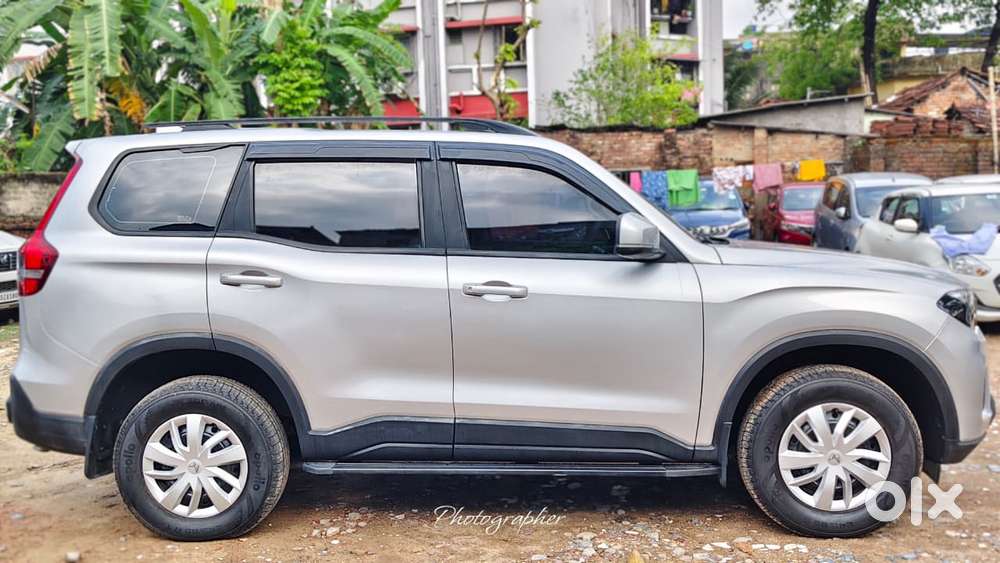 Mahindra Scorpio-n 2.0 Z4 Petrol Mt 7 Str, 2024, Petrol