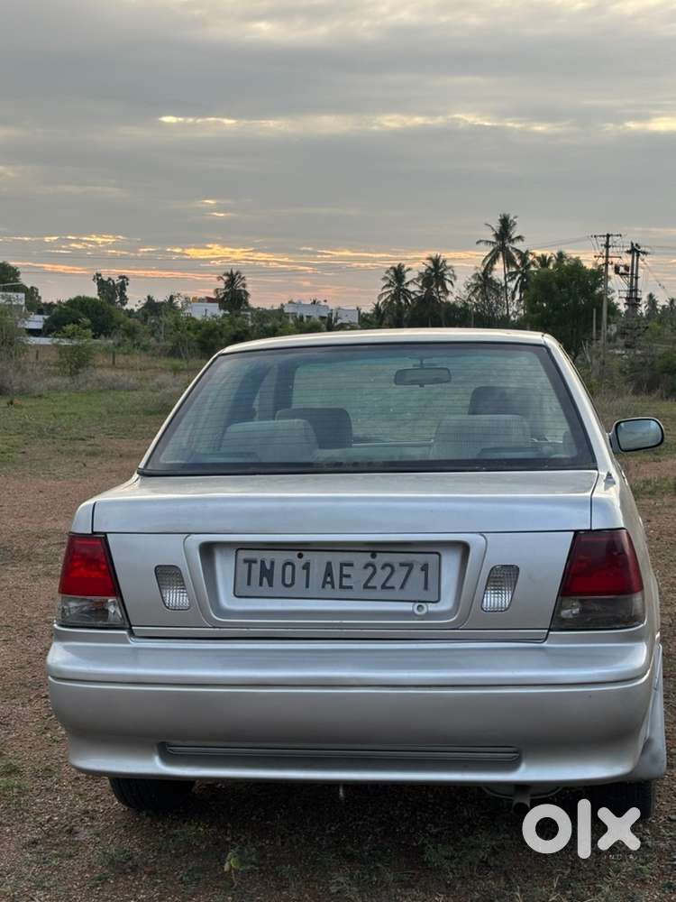Maruti Suzuki Esteem 2007