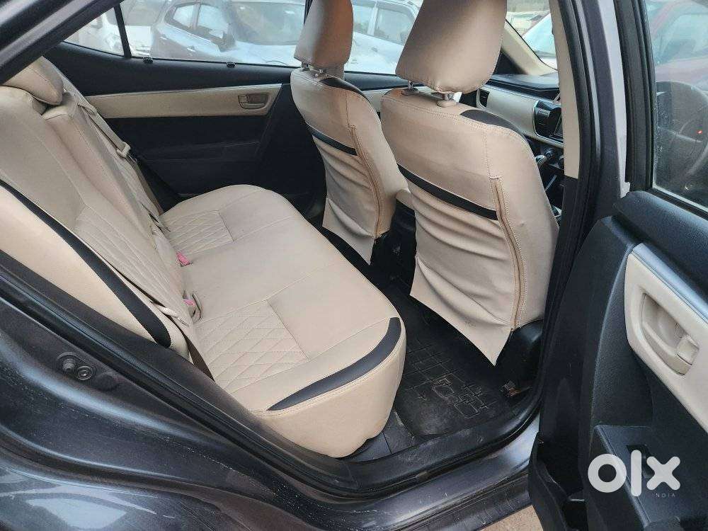 Toyota Corolla Altis 2010-2013 G, 2014, Petrol