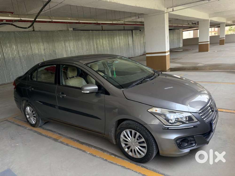 Maruti Suzuki Ciaz Vdi+ Shvs (2016) – ₹4.90 Lakhs