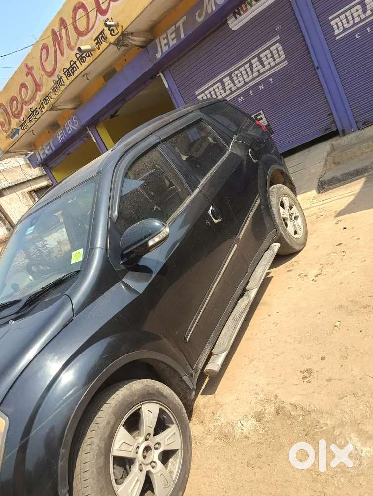 Mahindra Xuv500 2014 Diesel 120000 Km Driven