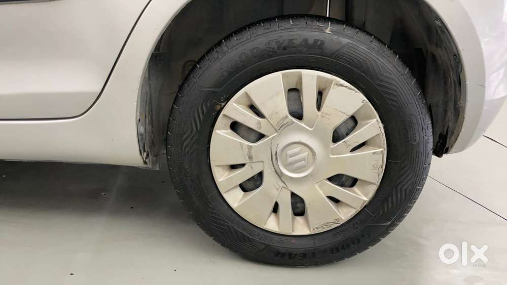 Maruti Suzuki Swift Vvt Vxi, 2014, Petrol