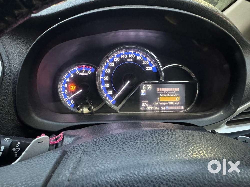 Toyota Yaris Vx Cvt, 2018, Petrol
