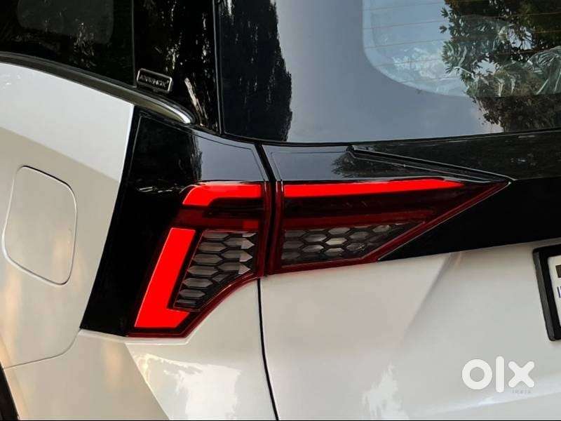Mahindra Xuv 7xo Ax7, 2026, Petrol