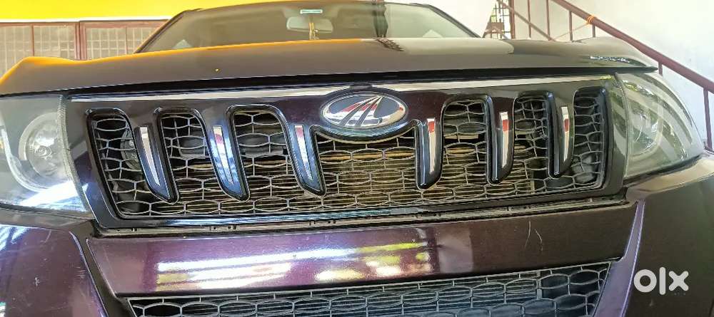 Mahindra Xuv500 2.2 W10 2017