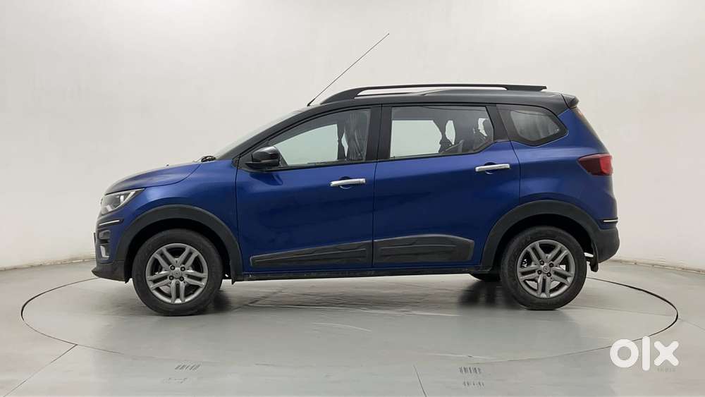 Renault Triber Rxz, 2022, Petrol