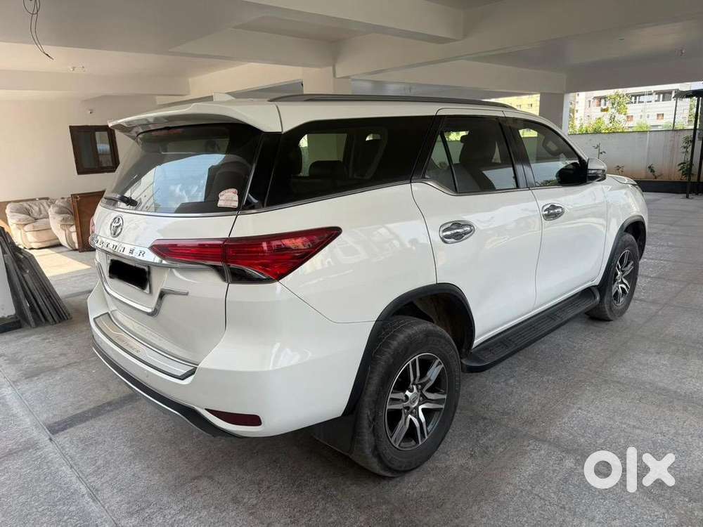 Toyota Fortuner 2017 Diesel 82000 Km Driven