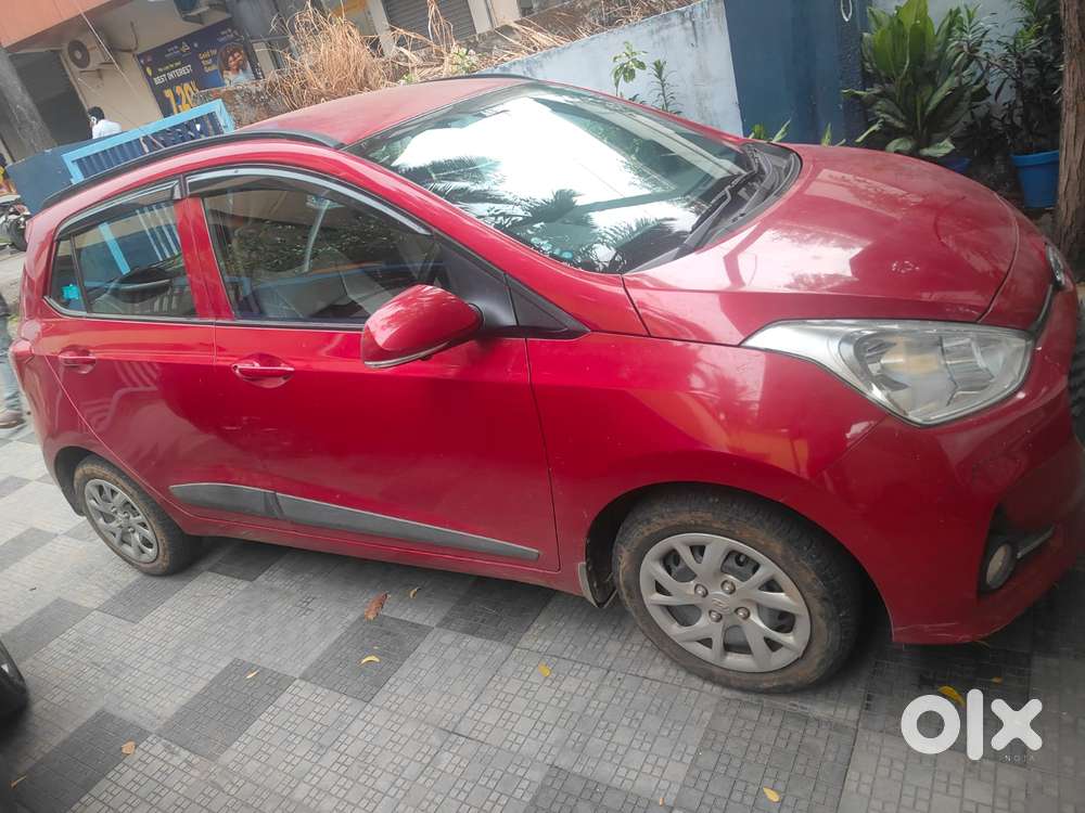 Hyundai I10 Sportz, 2016, Petrol