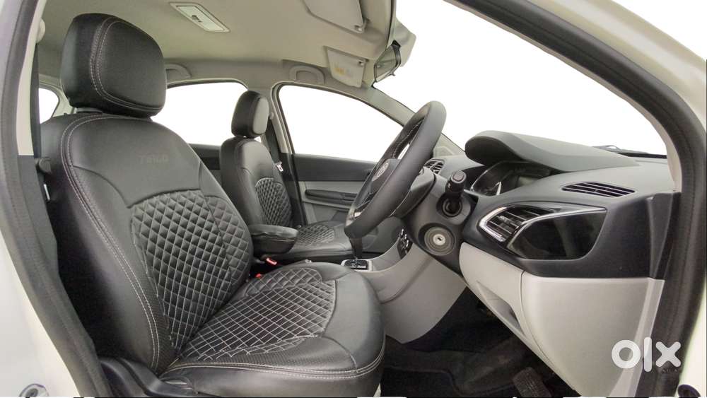 Tata Tiago 1.2 Revotron Xta, 2023, Petrol