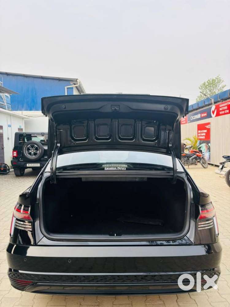 Hyundai Verna 1.5 Sx Vtvt, 2024, Petrol