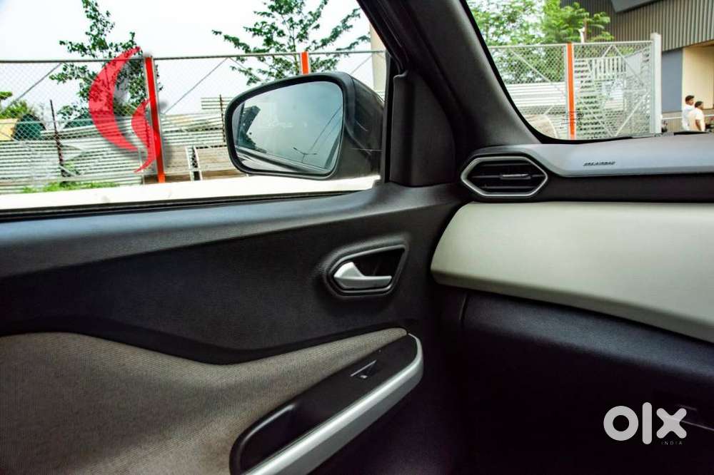 Nissan Magnite 1.0 Xv, 2022, Petrol