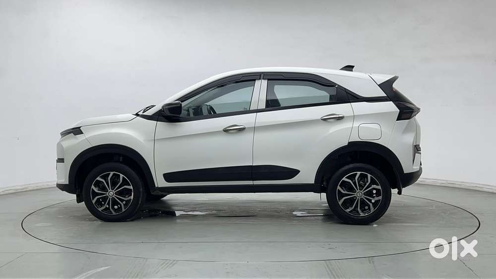 Tata Nexon 1.2 Revotron Xma Amt, 2024, Petrol