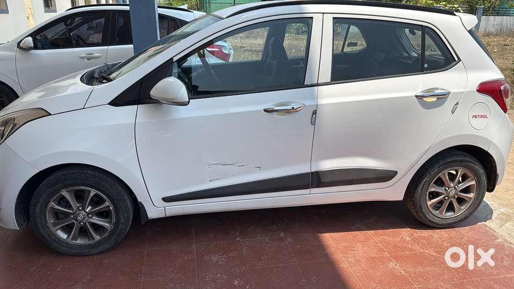 Hyundai Grand I10 2015 Petrol 75000 Km Driven