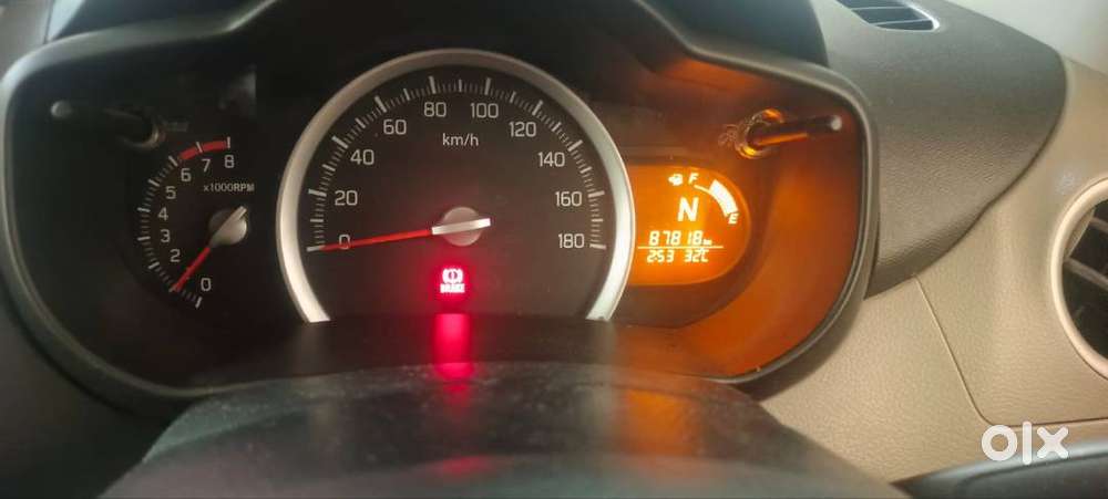 Maruti Suzuki Celerio 2014 Petrol, Company Service Only