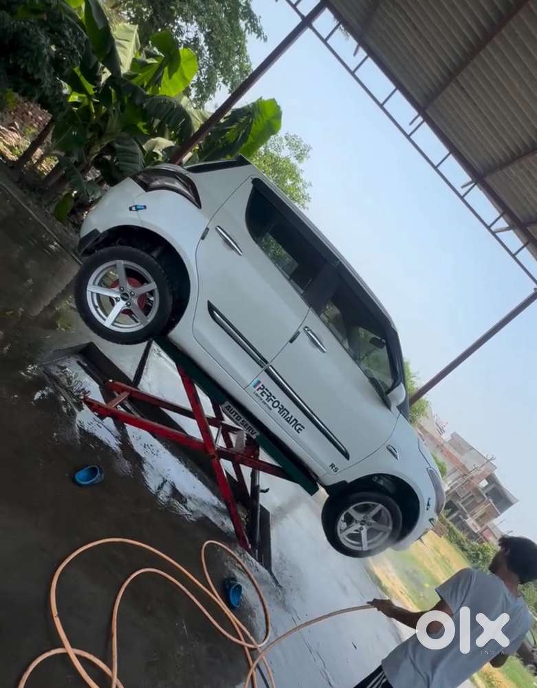Maruti Suzuki Swift 2013