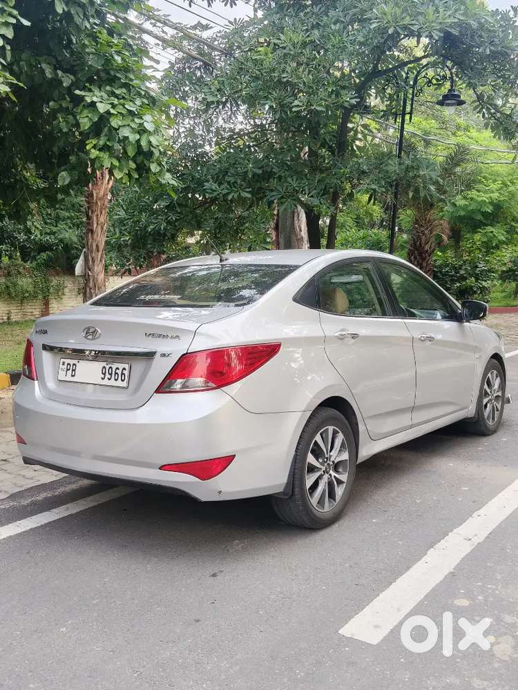 Hyundai Verna 1.6 Crdi 2015