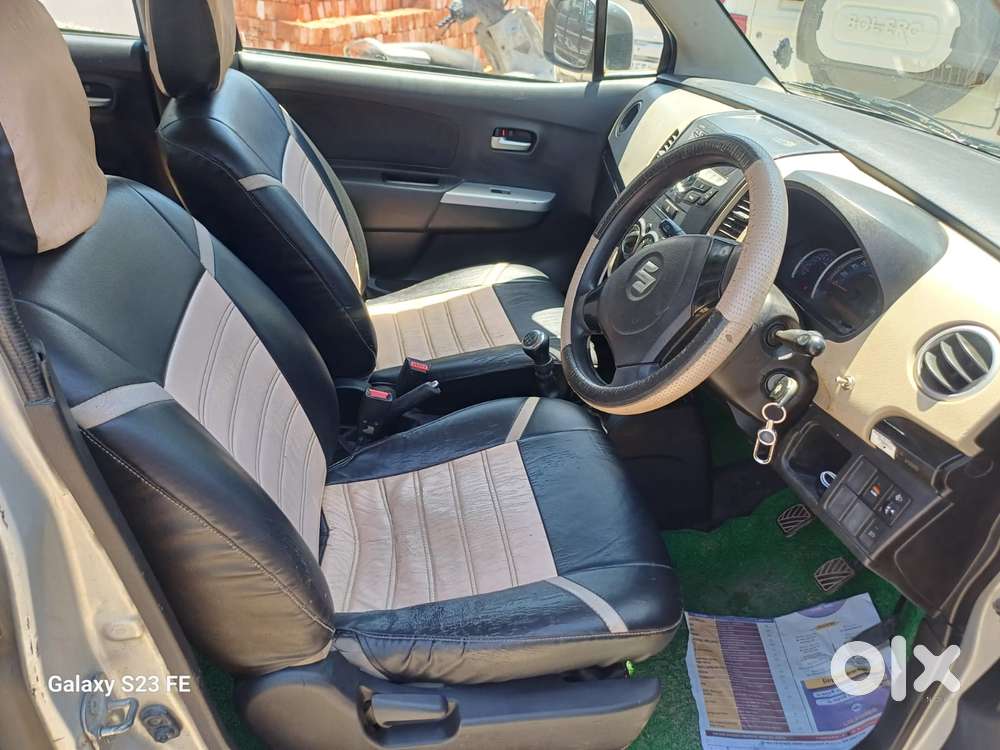 Maruti Suzuki Wagon R Vxi 1.0, 2017, Petrol