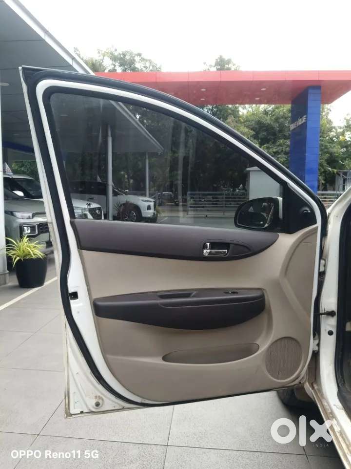 Hyundai I20 Magna, 2012, Petrol