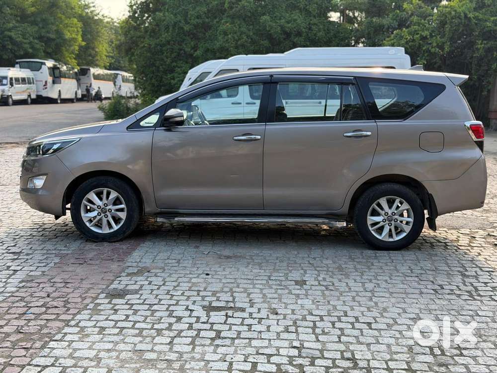 Toyota Innova Crysta 2.4 V, 2018, Diesel
