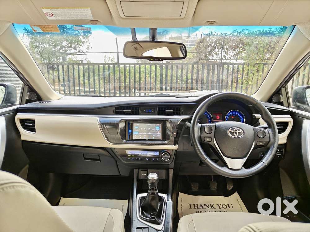 Toyota Corolla Altis 2010-2013 Gl, 2014, Petrol