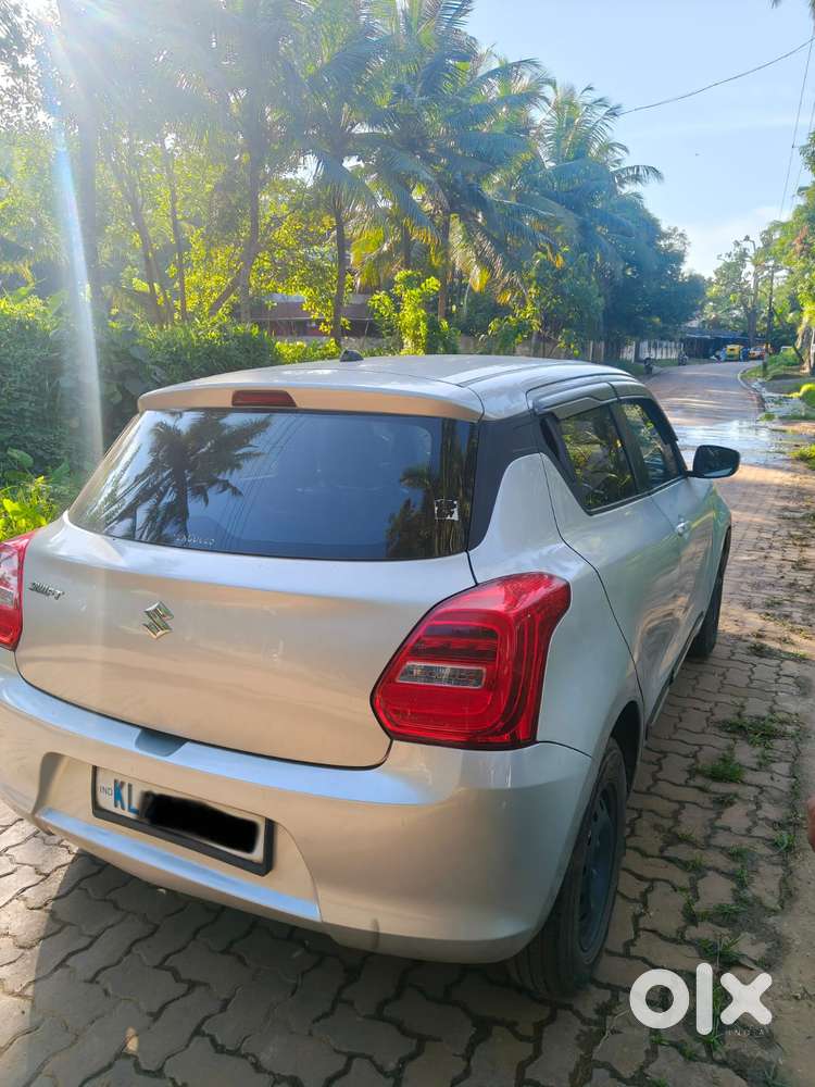 Maruti Suzuki Swift Vxi + Manual, 2018, Petrol