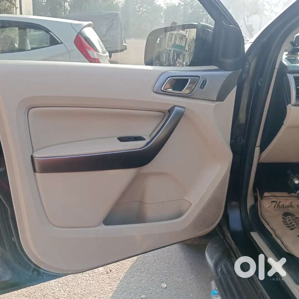 Ford Endeavour 2018 Br31