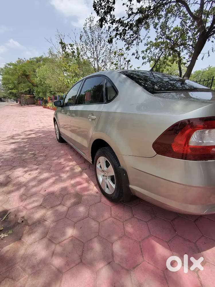 Skoda Rapid 2018 Dec Ki