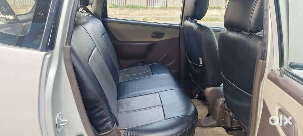 Maruti Suzuki Zen Estilo Lxi Bs Iv, 2011, Petrol