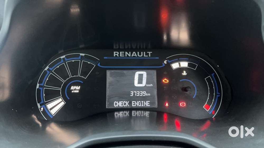 Renault Triber Rxz, 2020, Petrol
