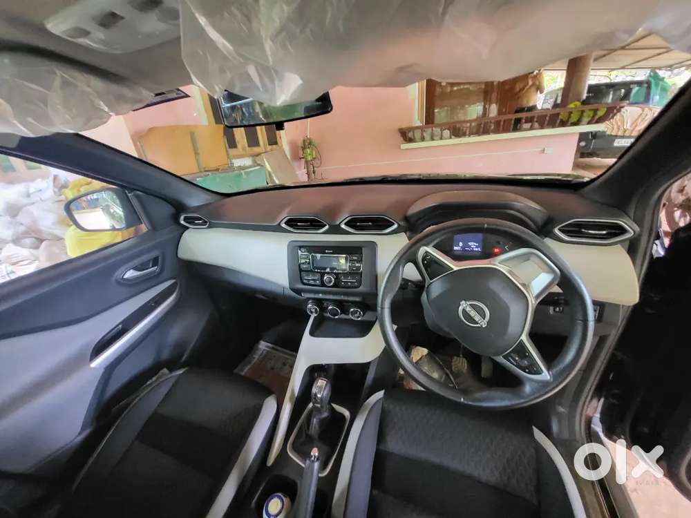 Nissan Magnite 2024 Petrol Amt 4000 Km Driven