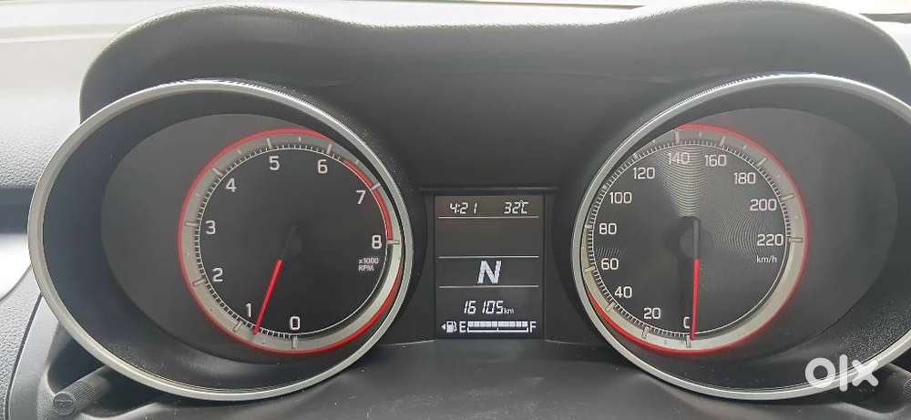 Maruti Suzuki Swift Amt Zxi, 2022, Petrol