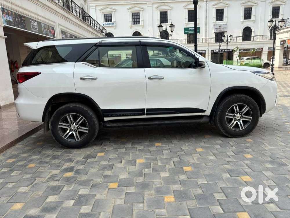 Toyota Fortuner 3.0 4x2 Automatic, 2019, Diesel