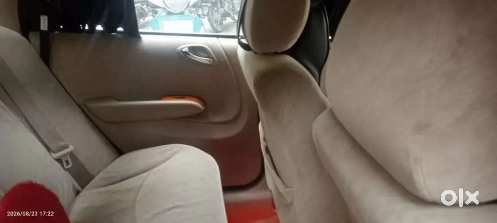 Honda City Zx Petrol Automatic 2006 Variant