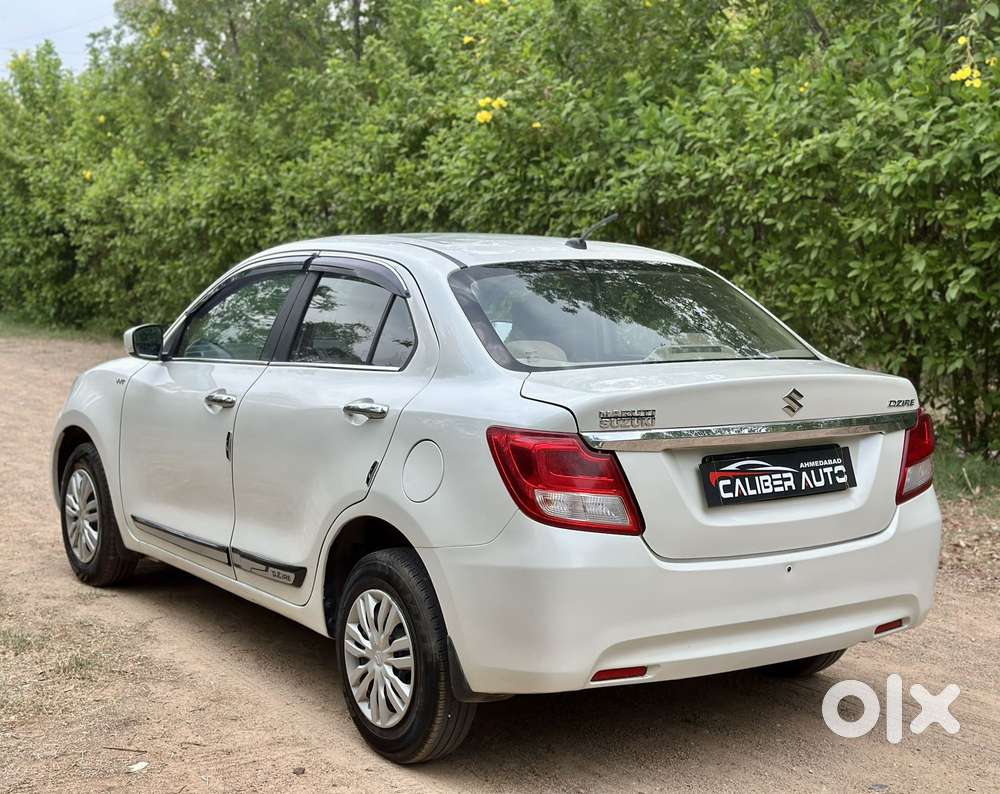Maruti Suzuki Swift Dzire 1.2 Vxi Bsiv, 2018, Petrol