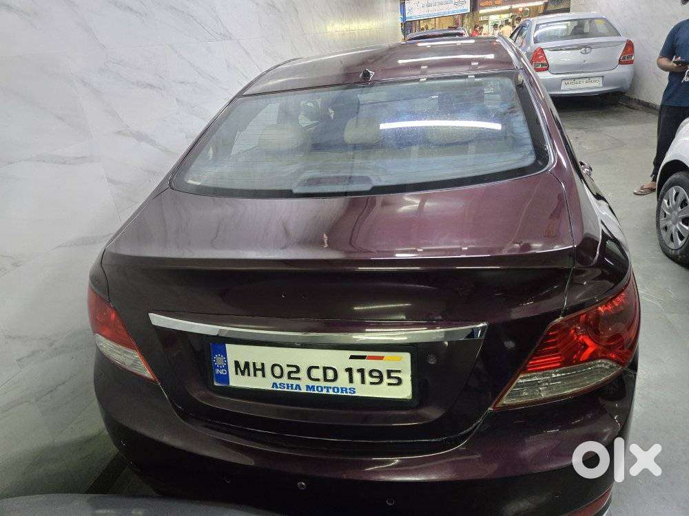 Hyundai Verna Fluidic 1.6 Vtvt Sx, 2011, Petrol