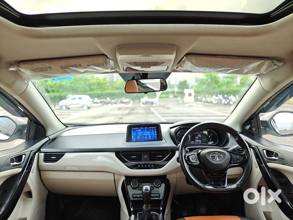 Tata Nexon Xz Plus (hs), 2022, Petrol