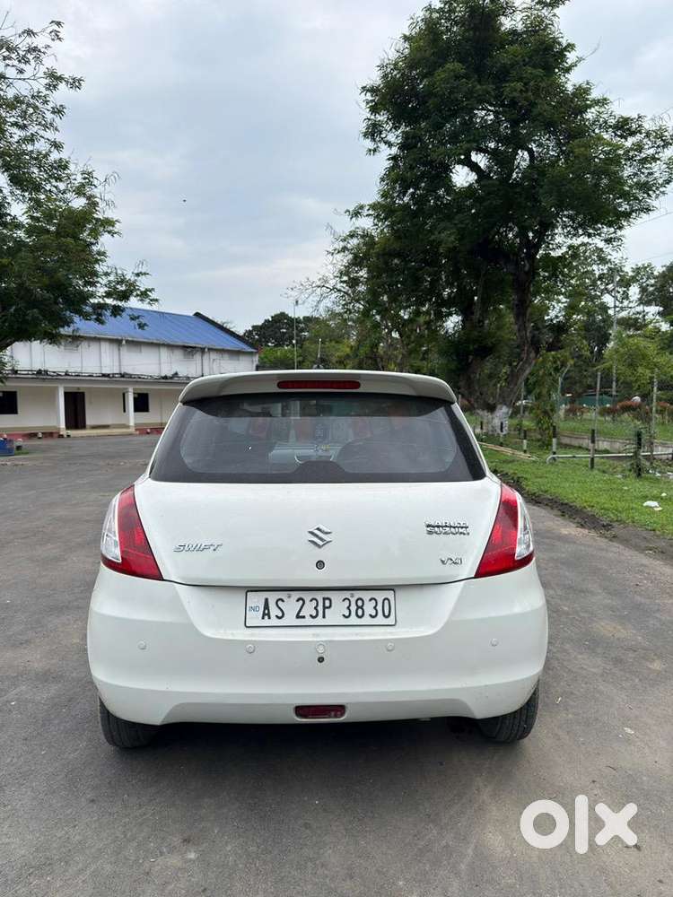 Maruti Suzuki Swift 2015 Petrol Well Maintained