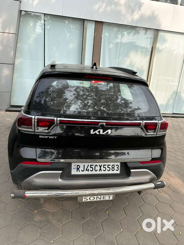 Kia Sonet Petrol 2023