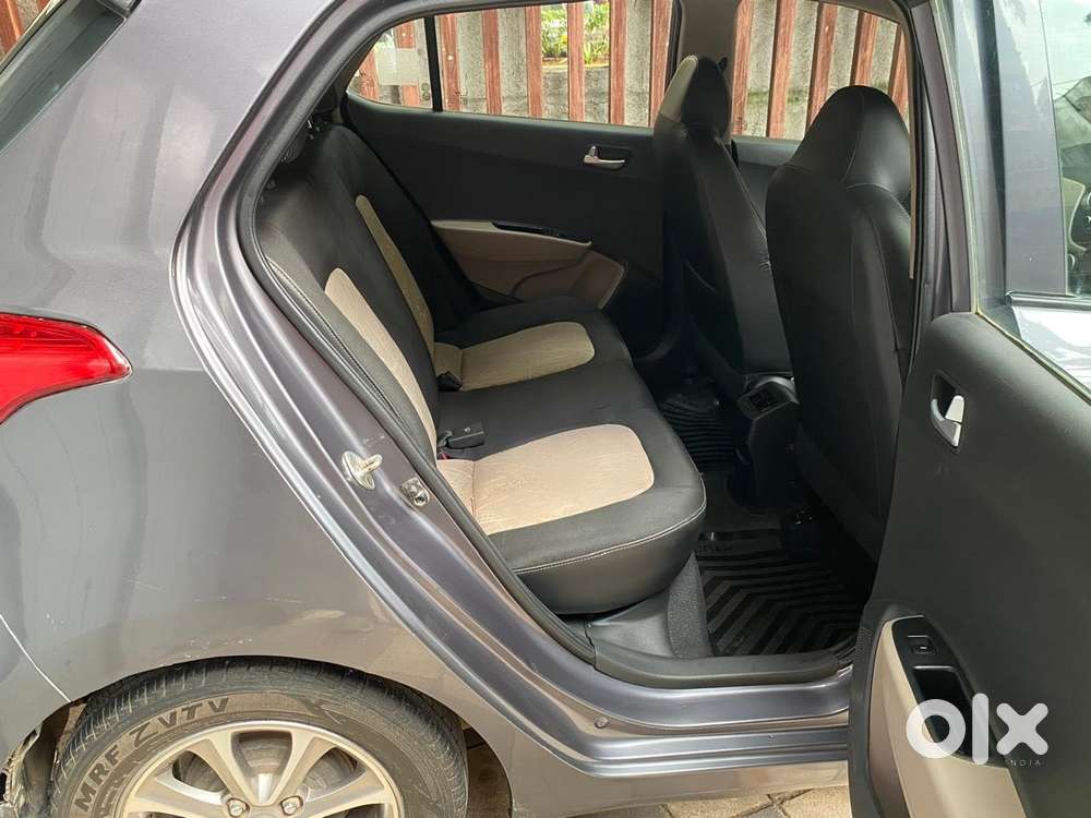 Hyundai Grand I10 Asta Option At, 2016, Petrol