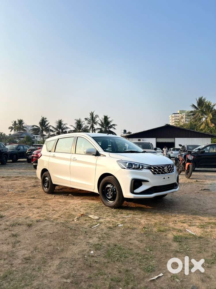 Maruti Suzuki Ertiga 1.5 Tour M 2026