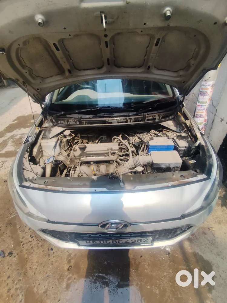 Hyundai Elite I20 Sportz (2016)  Rc Valid Till 2031  Vip Condition