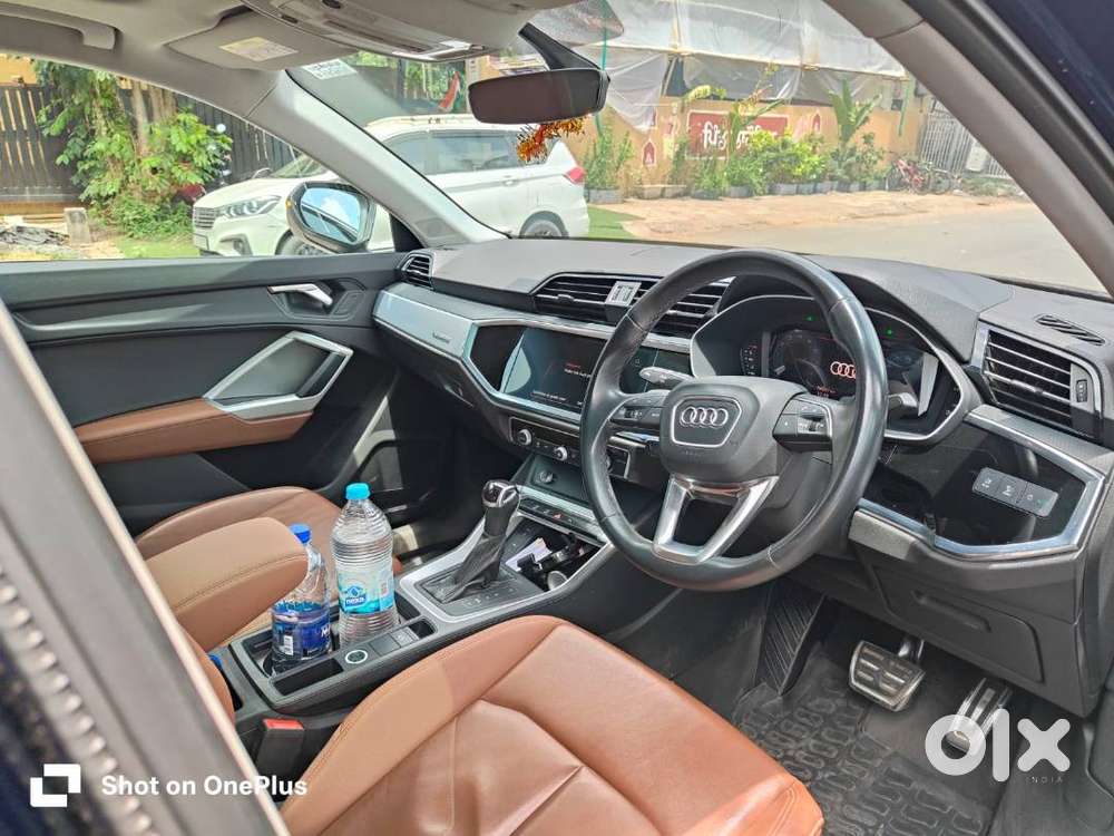 Audi Q3 2023 Petrol Premium