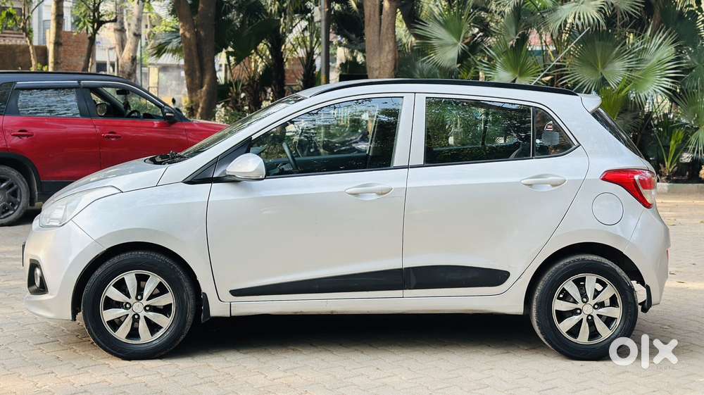 Hyundai Grand I10 Sportz(o) 1.2 Mt, 2015, Cng & Hybrids