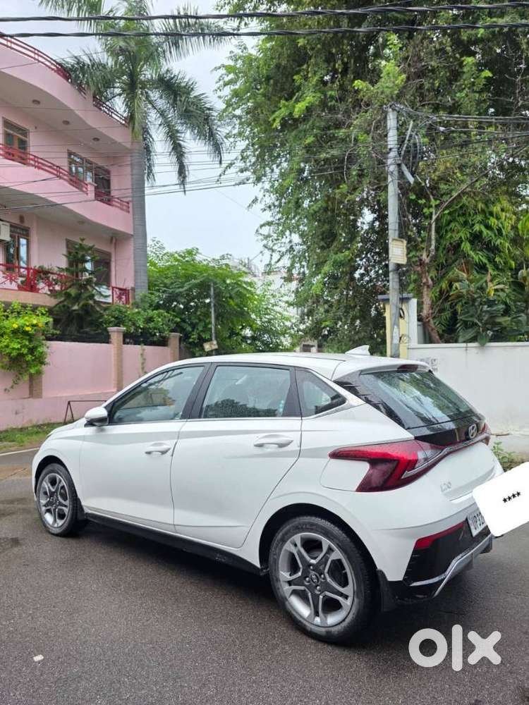 Hyundai I20 Sportz 1.2 Mt, 2023, Petrol