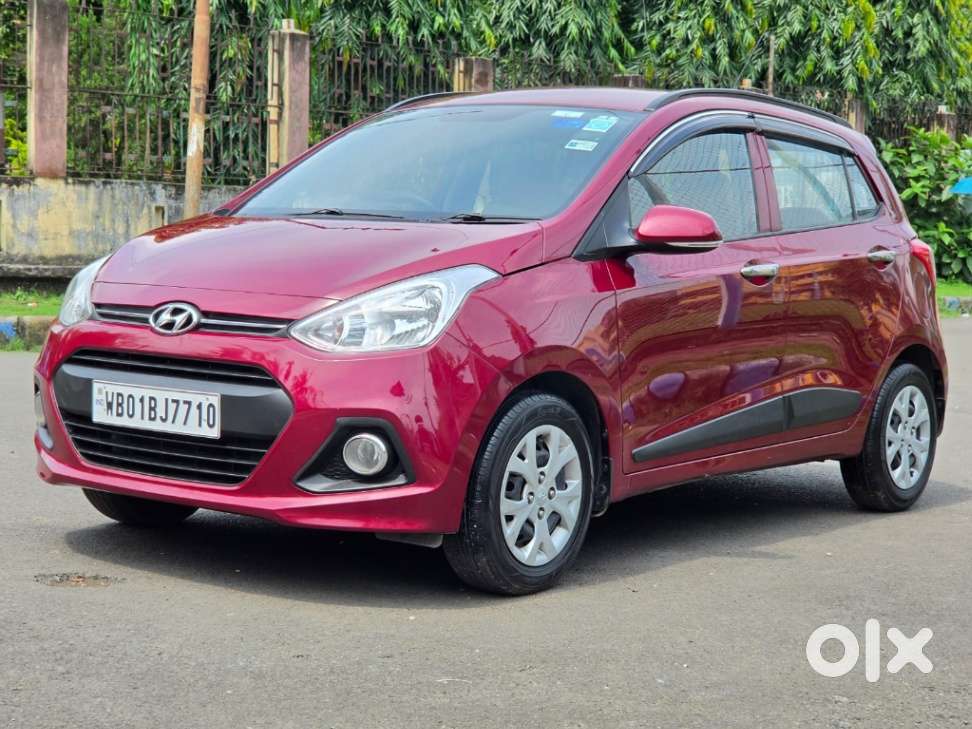 Hyundai Grand I10 Sportz, 2016, Petrol