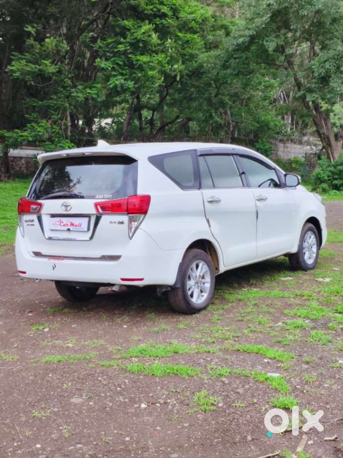 Toyota Innova Crysta 2.7 V, 2019, Diesel